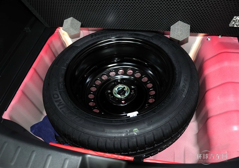 2011款 1.3L 手動舒適版