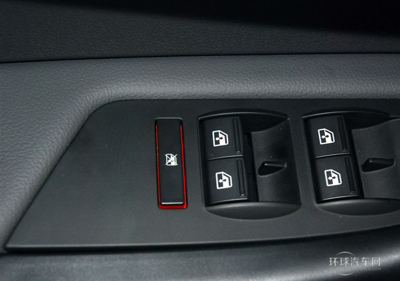 2014款 兩廂 1.6L 手動致享型