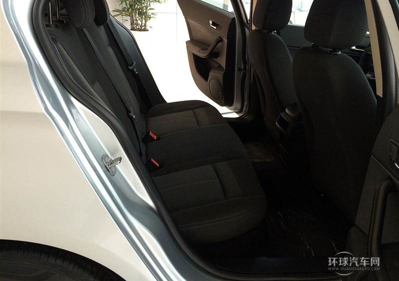 2014款 兩廂 1.6L 手動(dòng)致享型