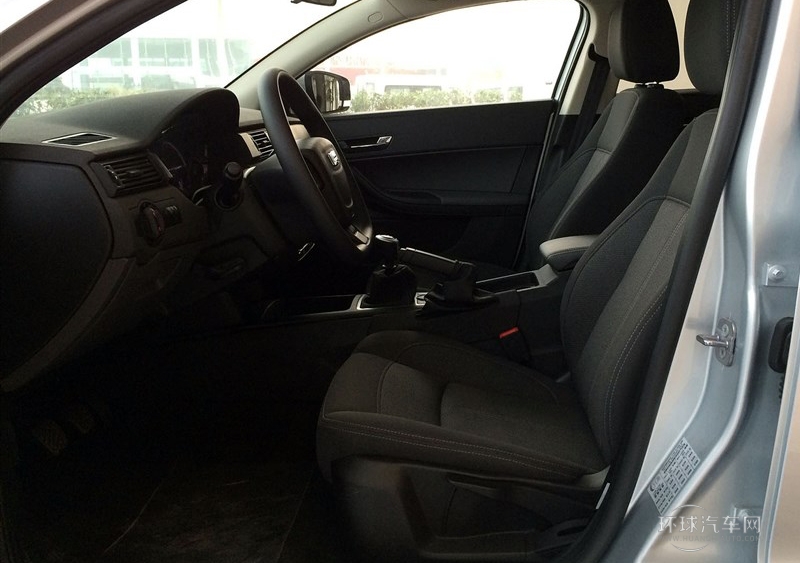 2014款 兩廂 1.6L 手動(dòng)致享型