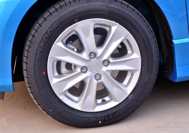 2011款 1.5L 自動全景天窗版