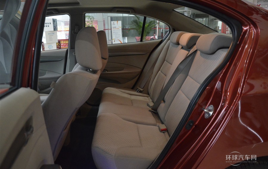 2012款 1.5L 自動旗艦版