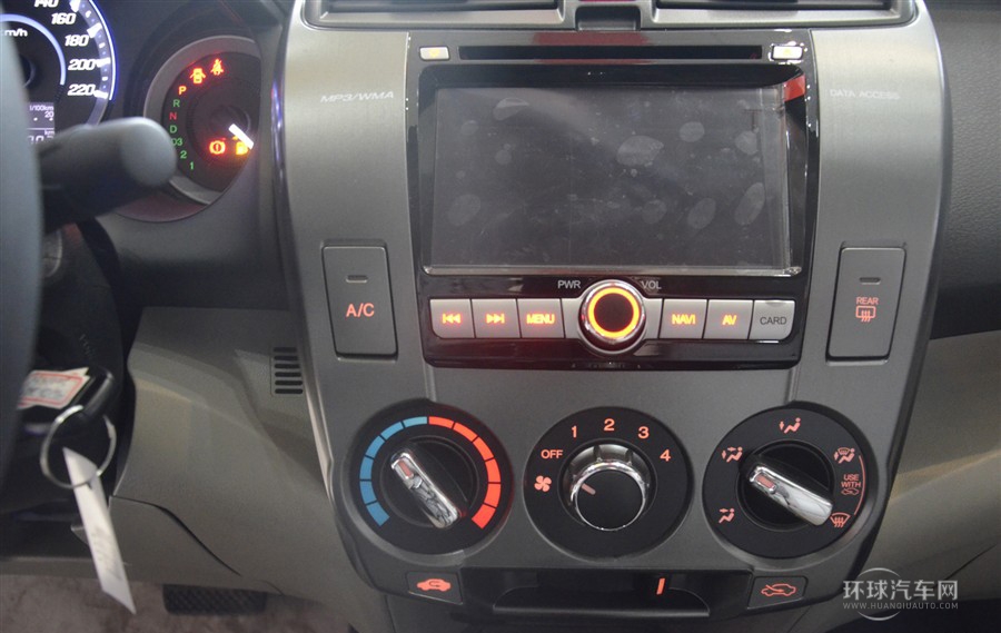 2012款 1.5L 自動旗艦版