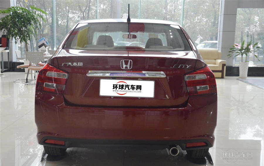 2012款 1.5L 自動旗艦版