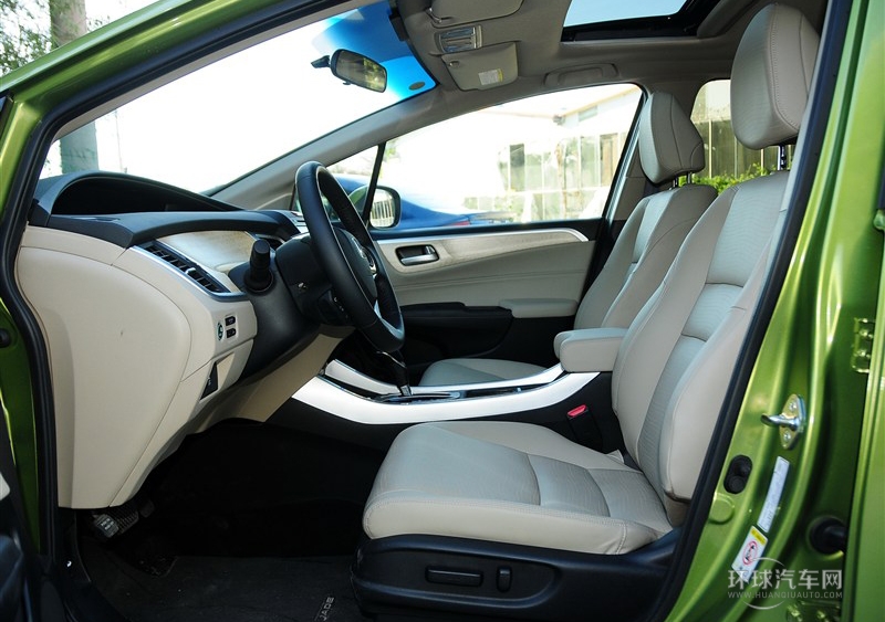2013款 1.8L CVT豪華版 5座