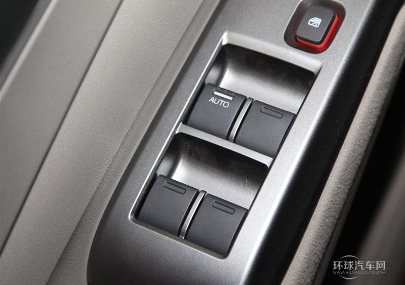 2012款 1.5L 手動精英版