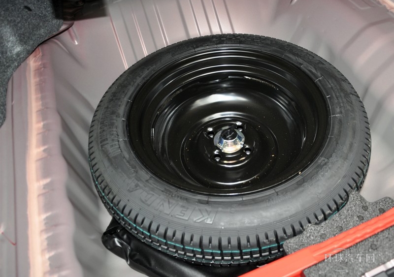 2012款 1.5L 手動舒適版