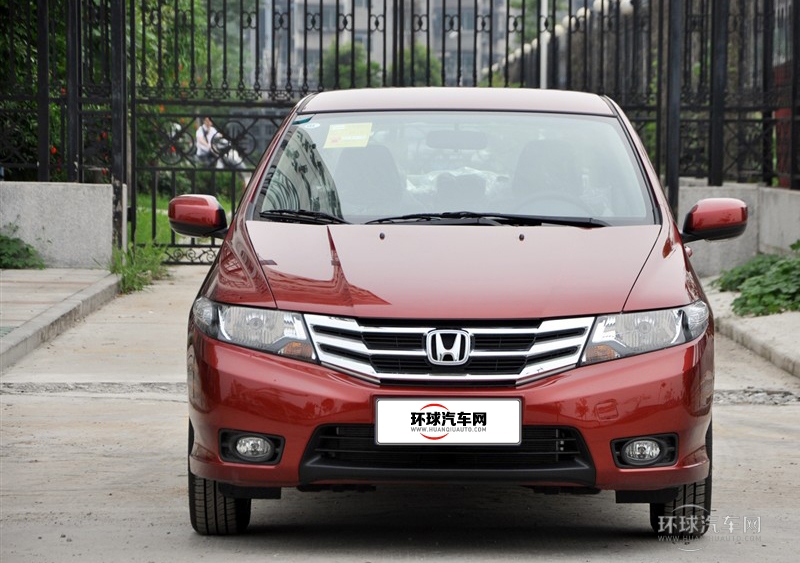 2012款 1.5L 手動舒適版