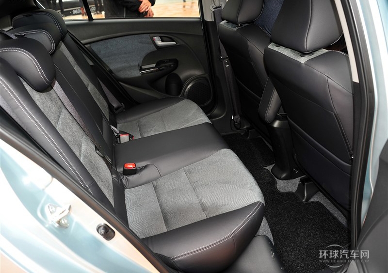 2013款 1.3L 標準型