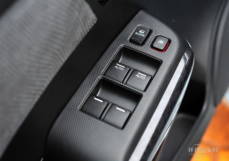 2013款 1.3L 標準型