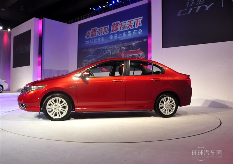 2012款 1.8L 自動旗艦版