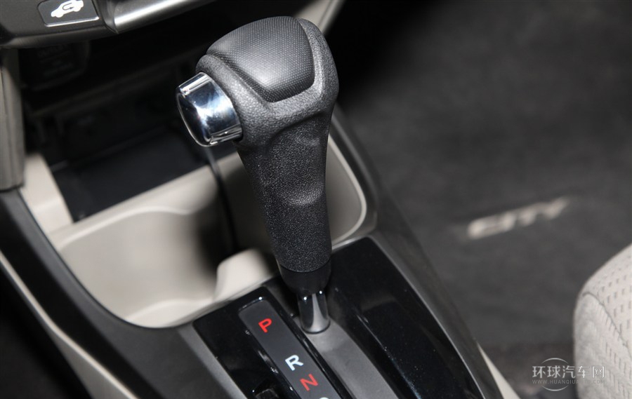 2012款 1.8L 自動舒適版