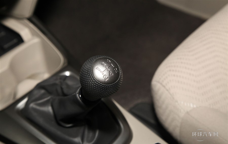 2014款 風(fēng)尚 1.5L 手動(dòng)精英版