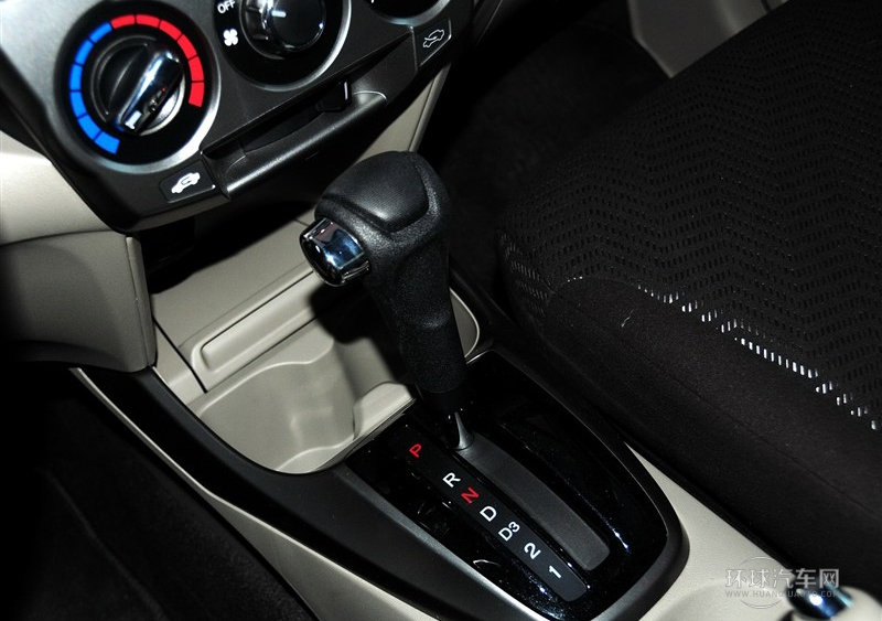 2014款 風(fēng)尚 1.5L 自動(dòng)精英版