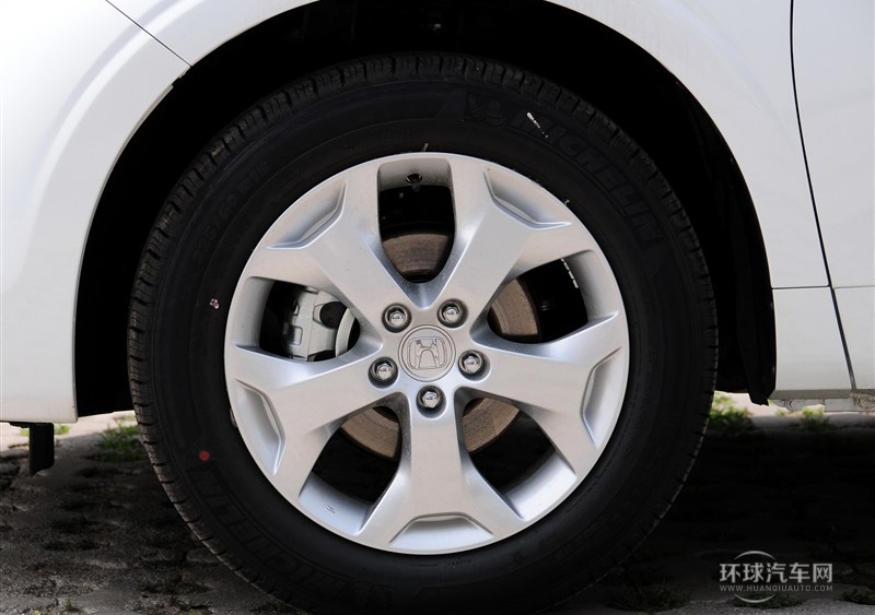 2012款 2.4L 豪華版