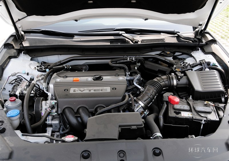 2012款 2.4L 豪華版