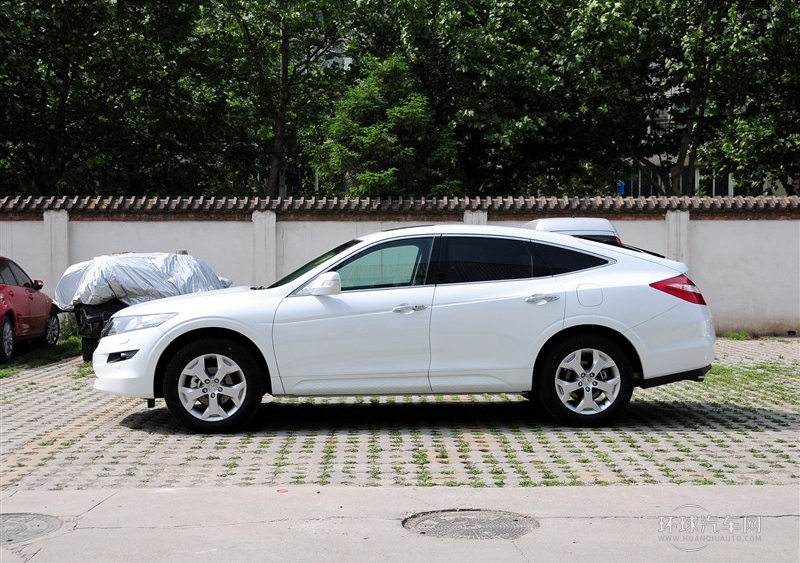 2012款 2.4L 豪華版