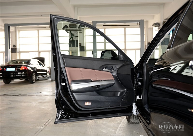 2014款 3.0L AWD尊貴導航版