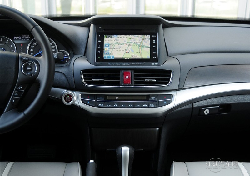 2014款 2.4L 豪華導航版