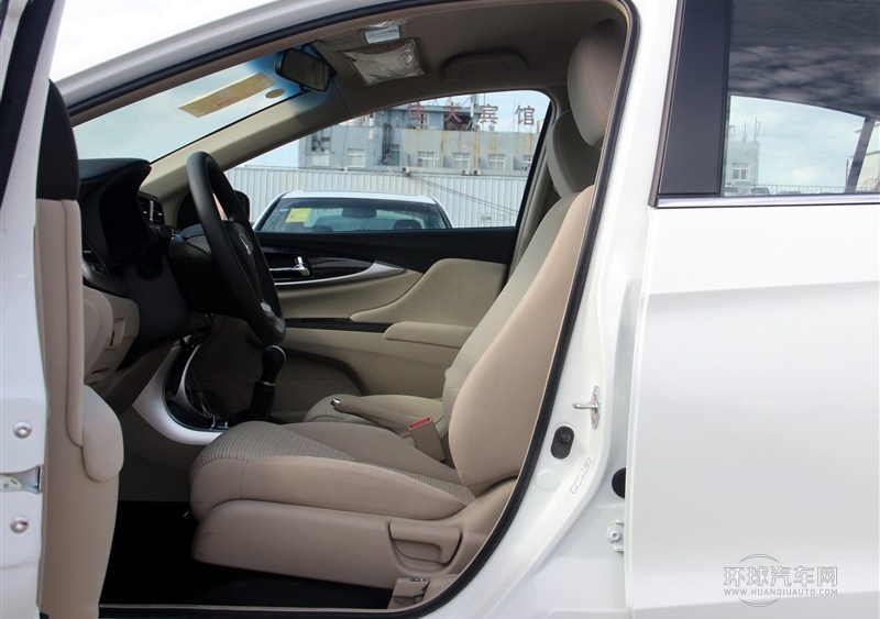 2013款 1.8L 手動舒適版