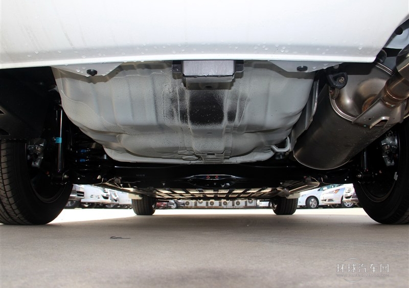 2013款 1.8L 手動舒適版