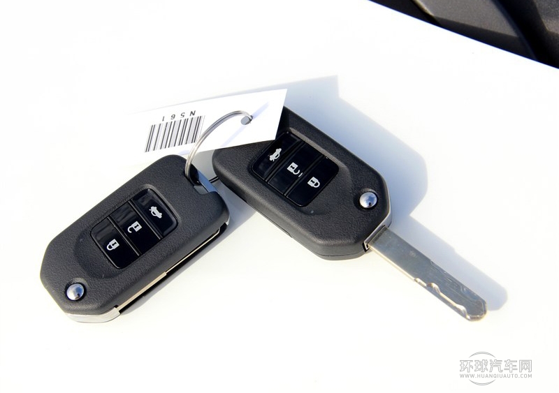 2013款 1.8L 手動舒適版