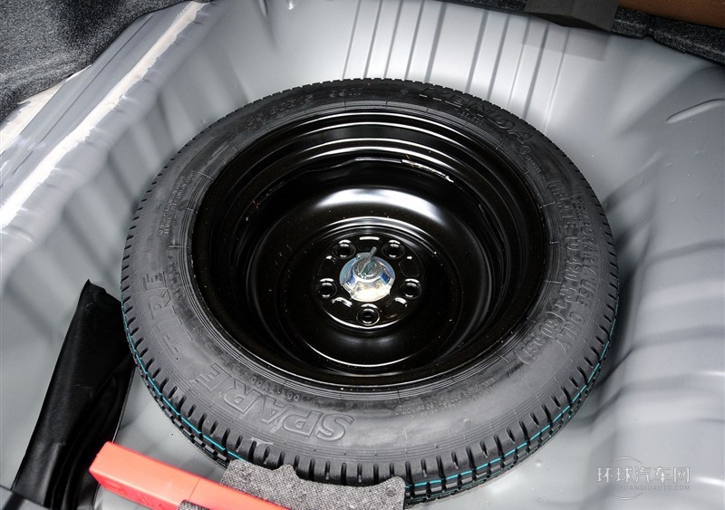 2013款 1.8L 自動(dòng)旗艦版