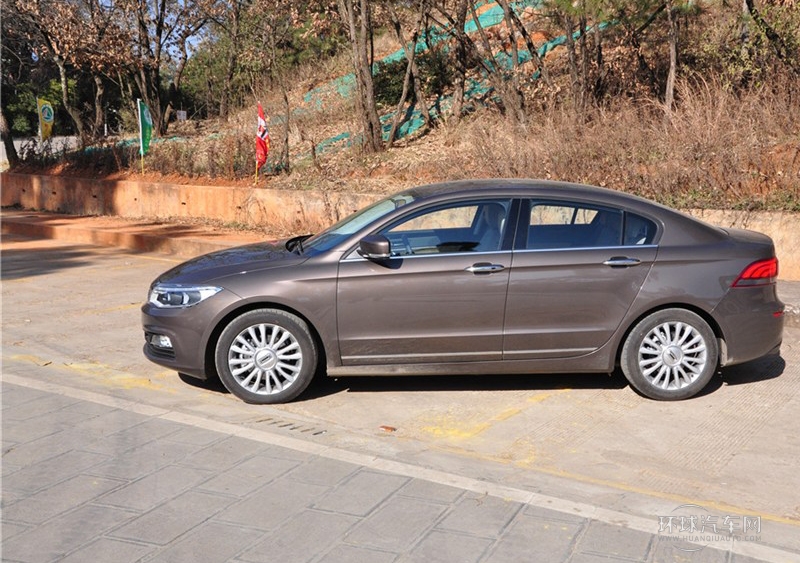 2014款 兩廂 1.6T 自動(dòng)致悅增強(qiáng)型