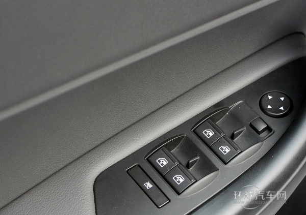 2014款 三廂 1.6L 手動致享型