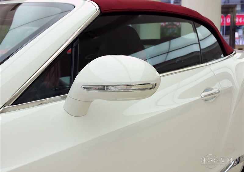 2014款 4.0T GT V8 S 標(biāo)準(zhǔn)版