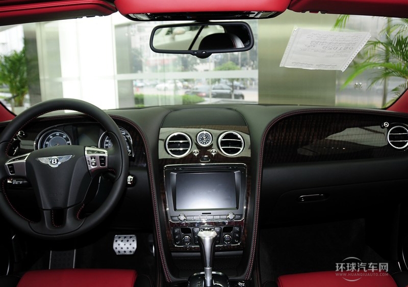 2014款 4.0T GT V8 S 標準版