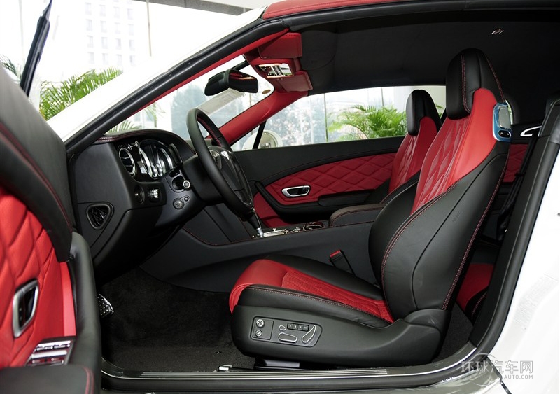 2014款 4.0T GT V8 S 標準版