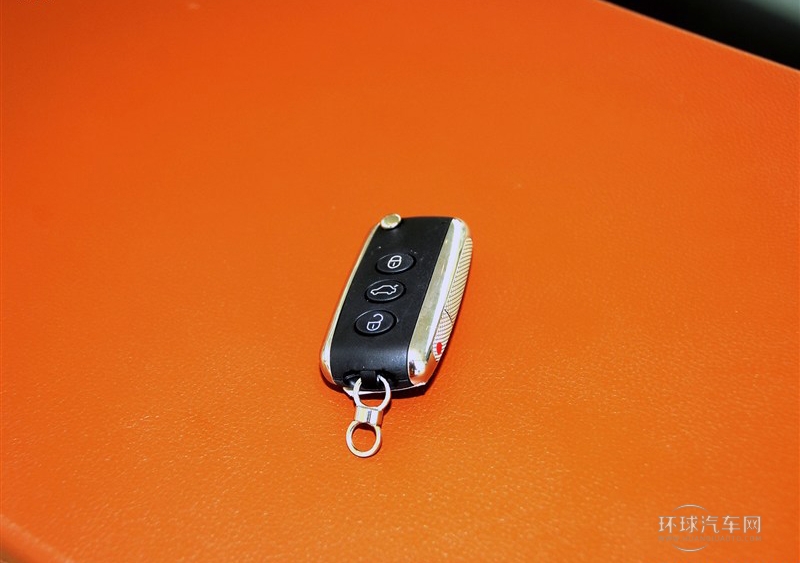 2014款 4.0T GT V8 S 標準版