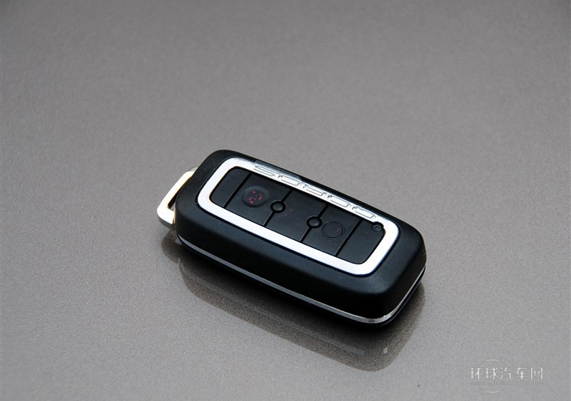 2014款 三廂 1.6T 自動致臻型