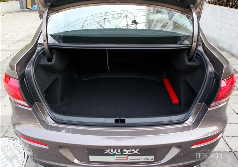 2014款 三廂 1.6T 自動致臻型