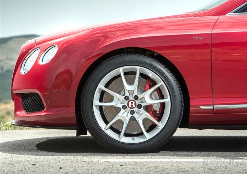 2014款 4.0T GT V8 S 敞篷尊貴版