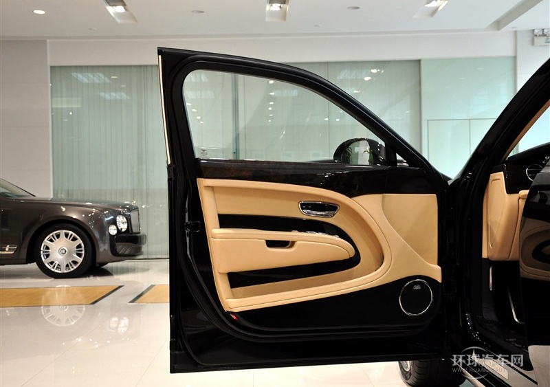 2013款 6.8T Mulliner特別版