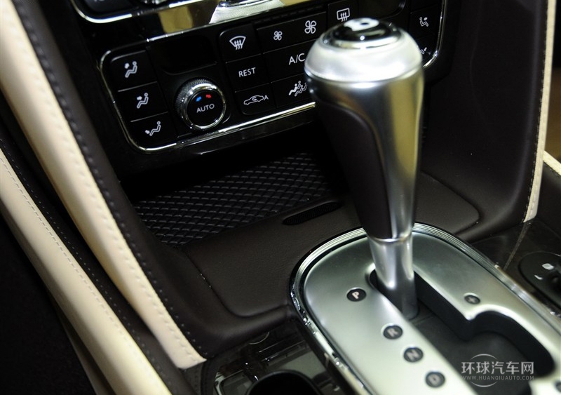 2013款 6.0T W12 MULLINER