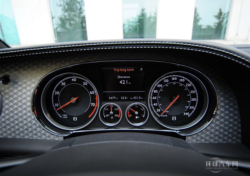 2013款 6.0T W12 尊貴版