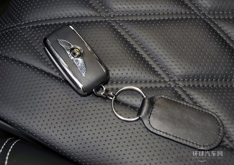 2013款 6.0T W12 尊貴版