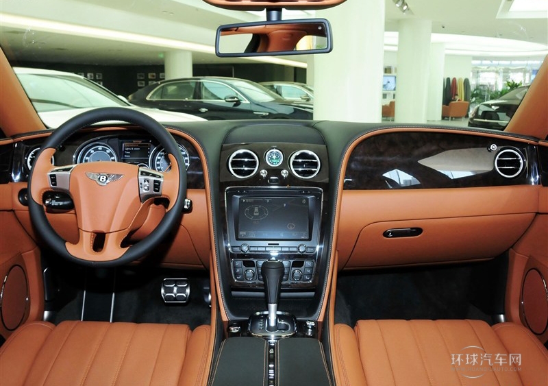 2014款 4.0T V8 尊貴版