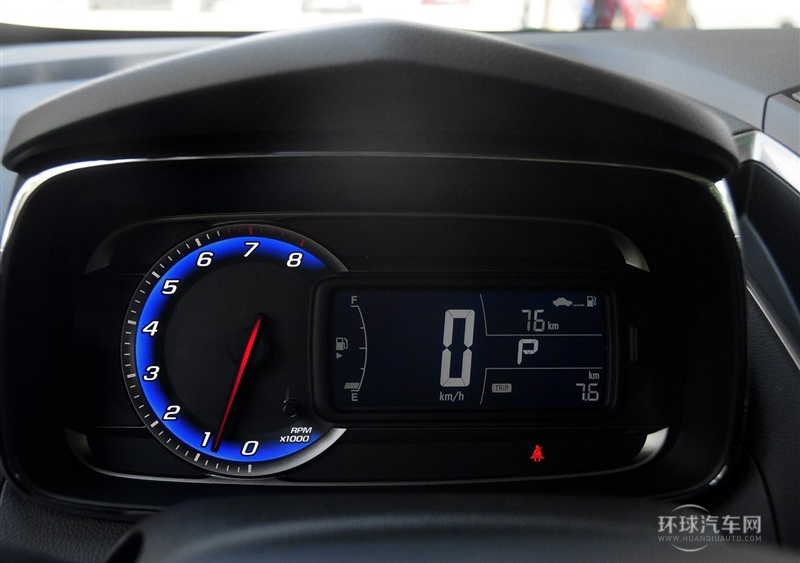 2014款 1.4T 自動(dòng)兩驅(qū)舒適型