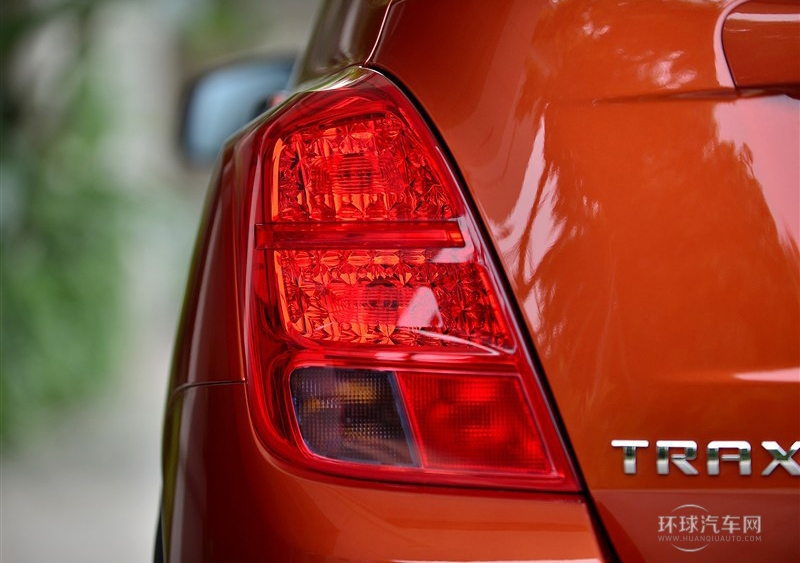 2014款 1.4T 自動(dòng)四驅(qū)旗艦型