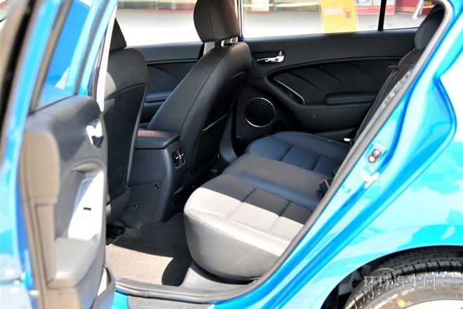 2014款 1.6L 自動Premium