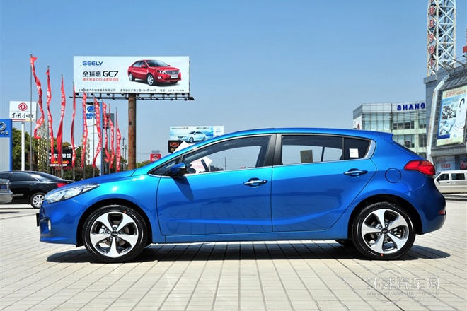 2014款 1.6L 自動Premium