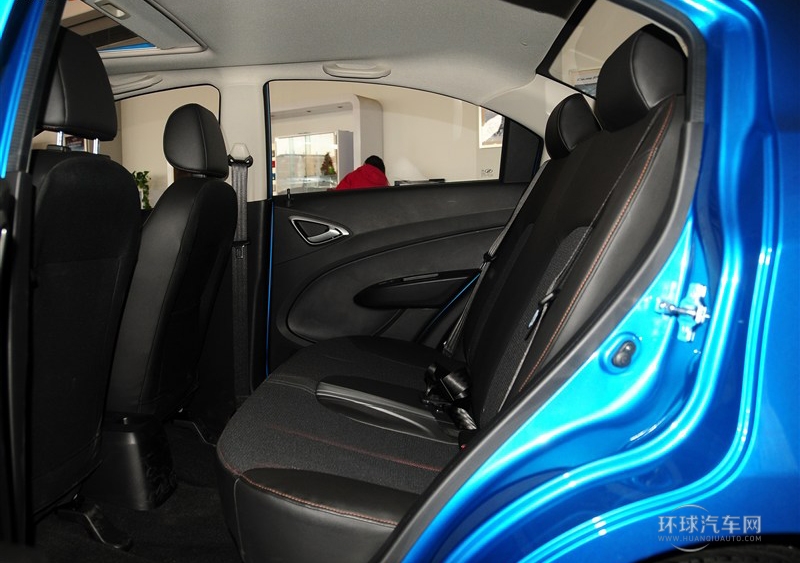 2013款 三廂 1.4L 手動優逸幸福版