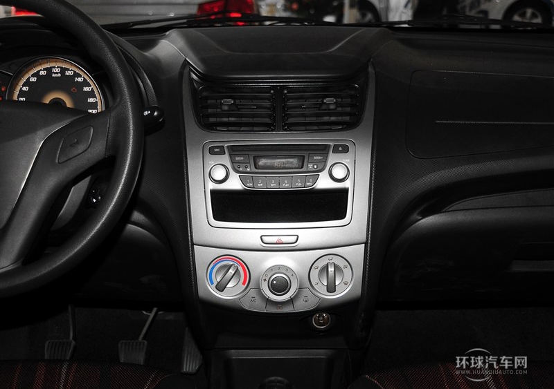 2013款 三廂 1.4L 手動優逸幸福版