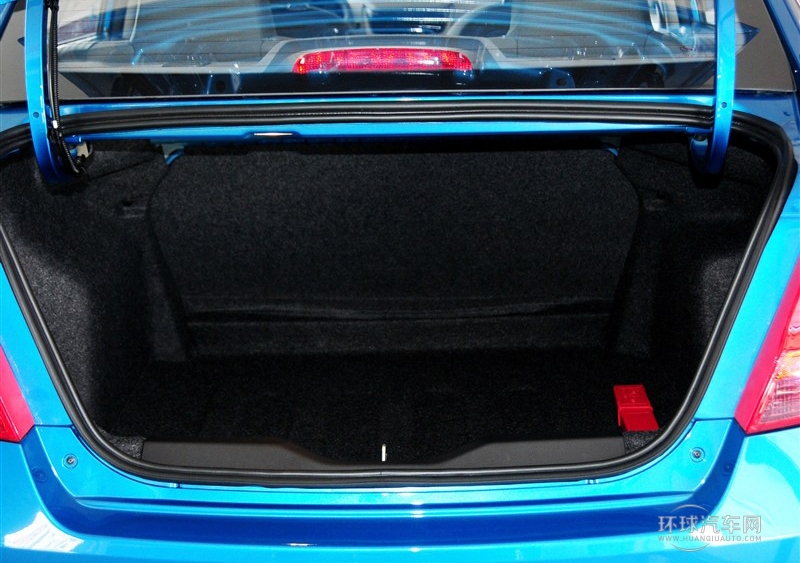 2013款 三廂 1.4L 手動優逸版