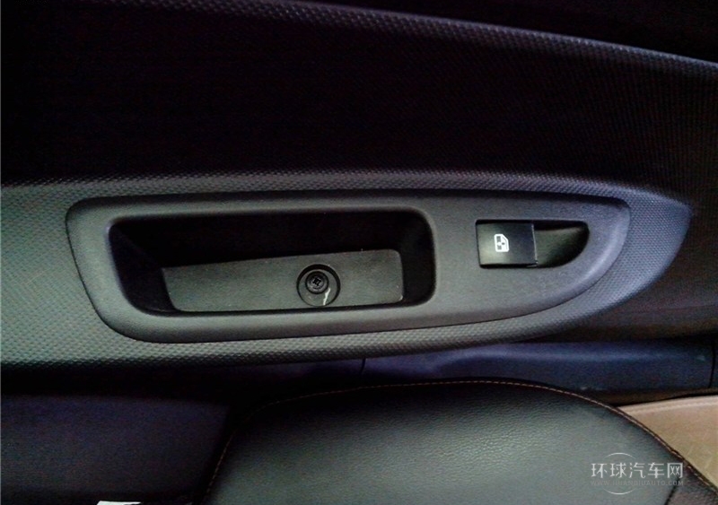 2013款 三廂 1.4L 手動理想幸福版