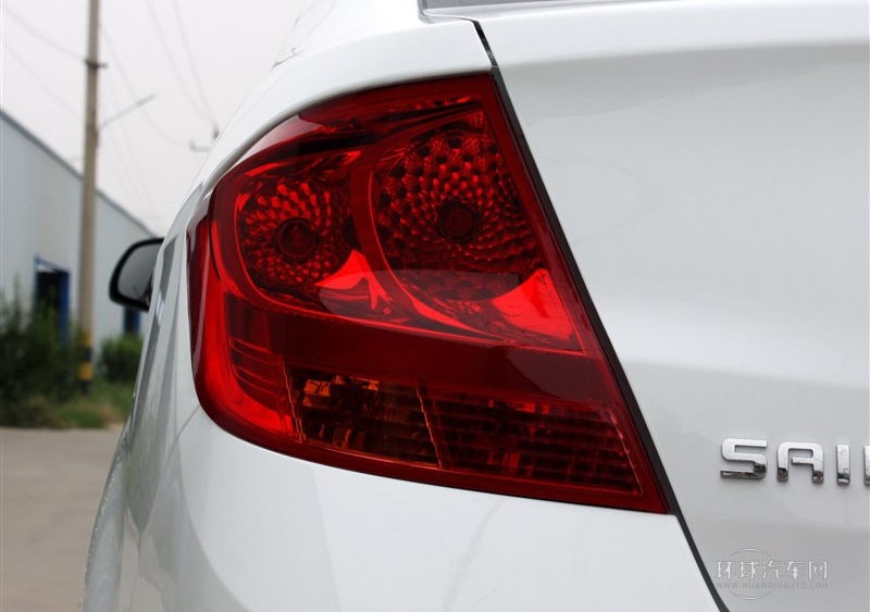 2013款 三廂 1.4L 手動理想幸福版